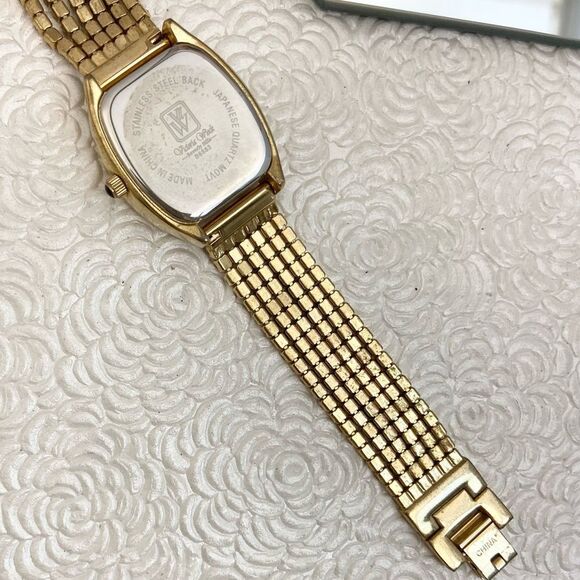 Victoria Weick Beverly Hills Pave Crystal Dial and Bezel Ladies Dress Watch - Picture 16 of 16